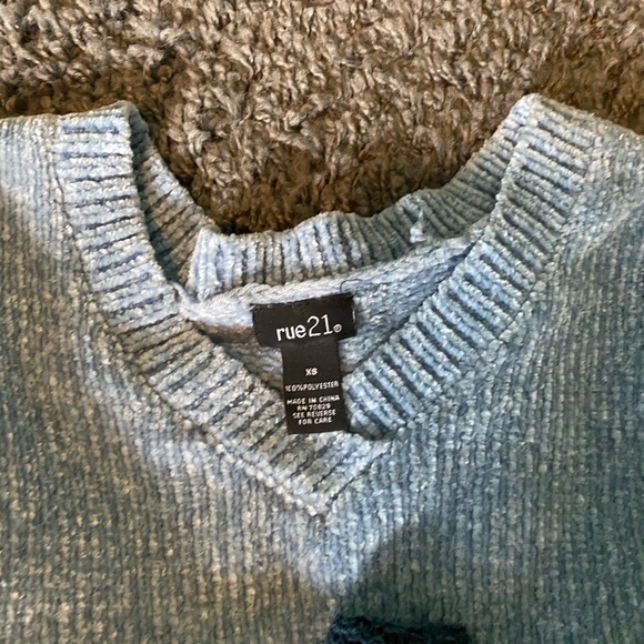 Sweater Bundle! - Picture 4 of 5